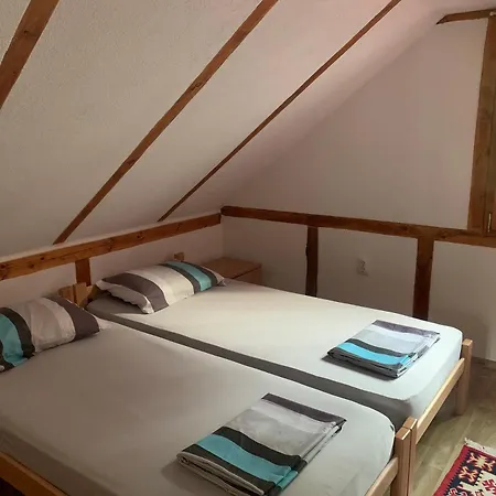 Vikendica Vuk 1 Zvornicko Jezero Mali Zvornik