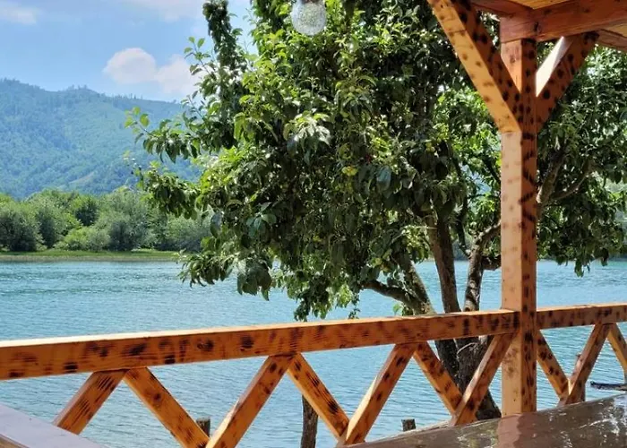 Vikendica Vuk 1 Zvornicko Jezero * Mali Zvornik