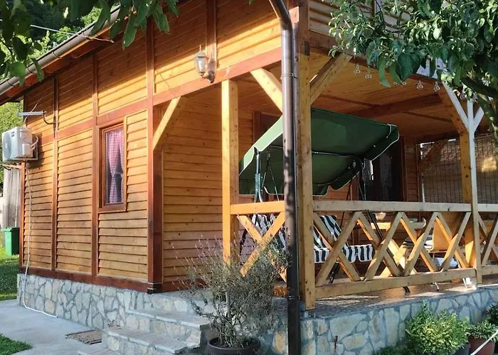 Vikendica Vuk 1 Zvornicko Jezero *